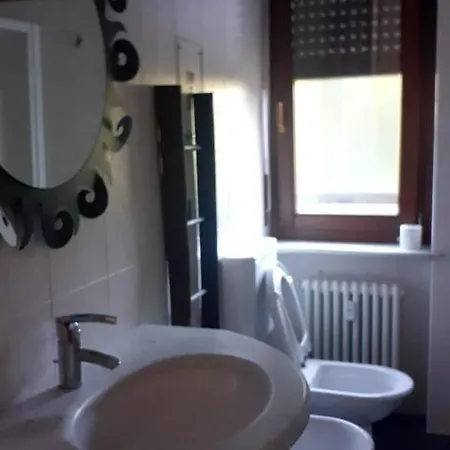 Lo Tsanty Casa Apartment *