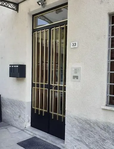 Lo Tsanty Casa Аоста